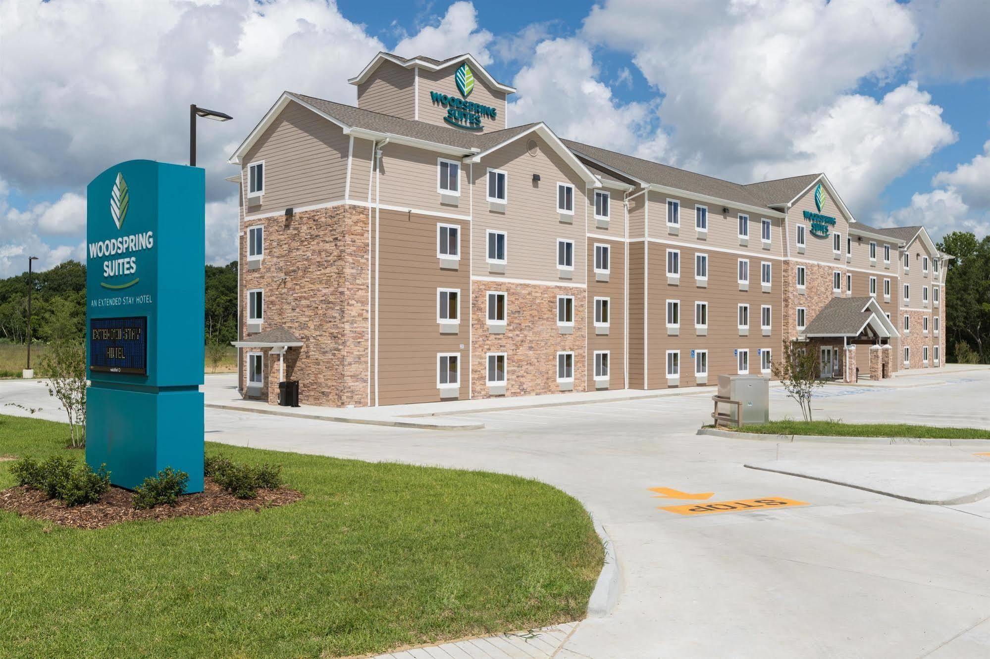 Woodspring Suites Lafayette Exterior photo